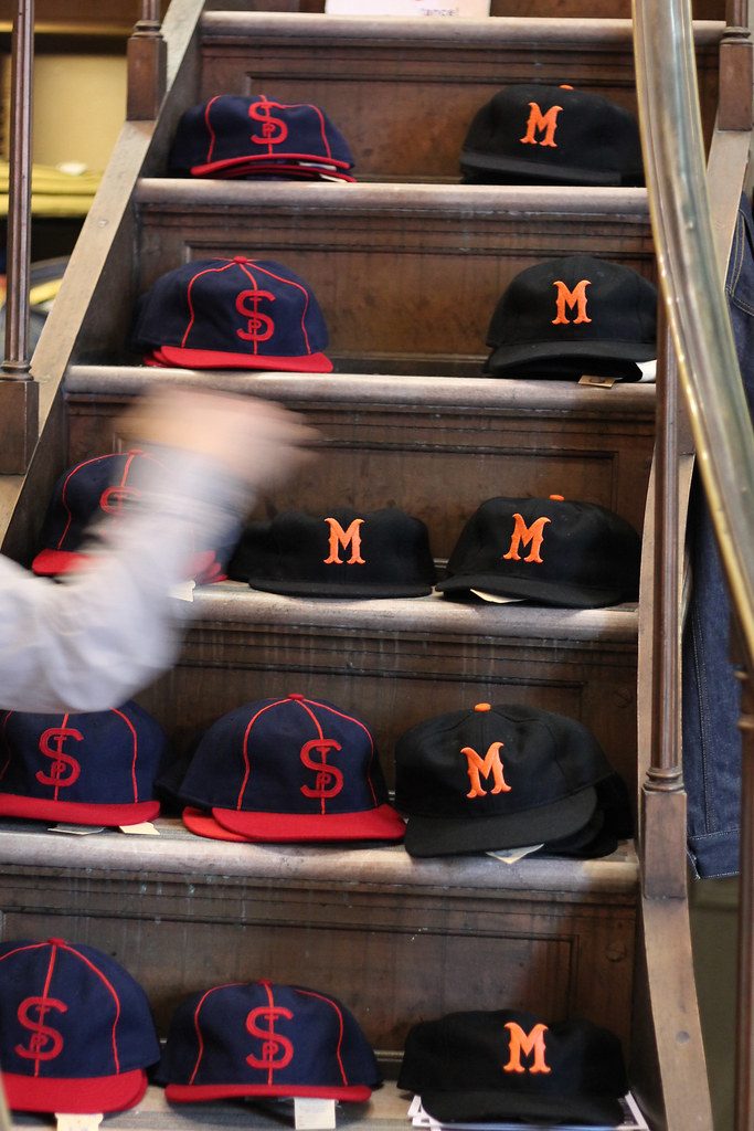Adjustable baseball cap