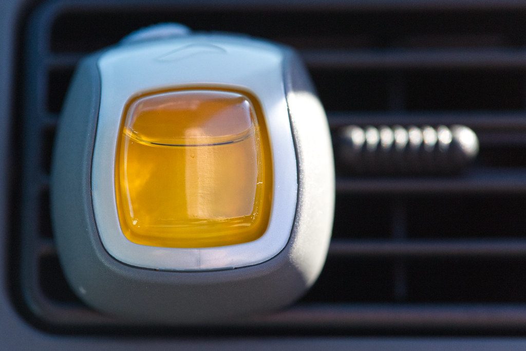 Car air freshener (vent clip / tree)