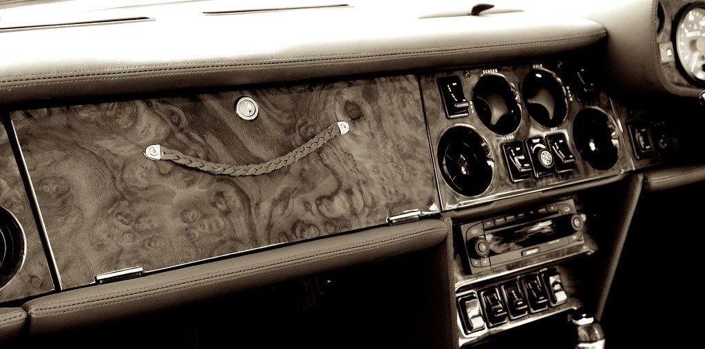 Car phone mount (vent/dash)