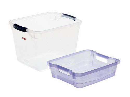 Clear latching storage bins with lids