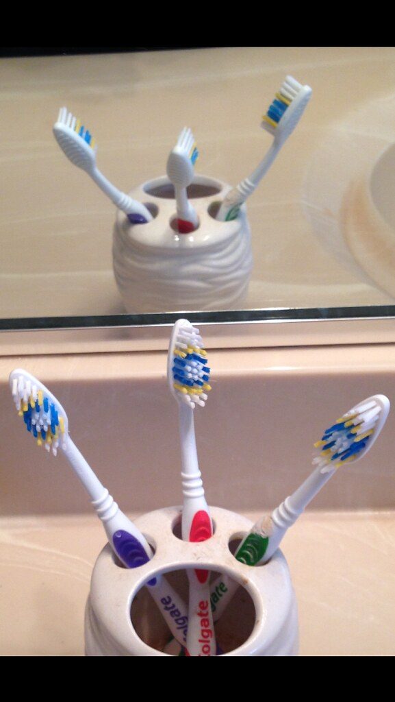 Egg-dipping holder and drying rack