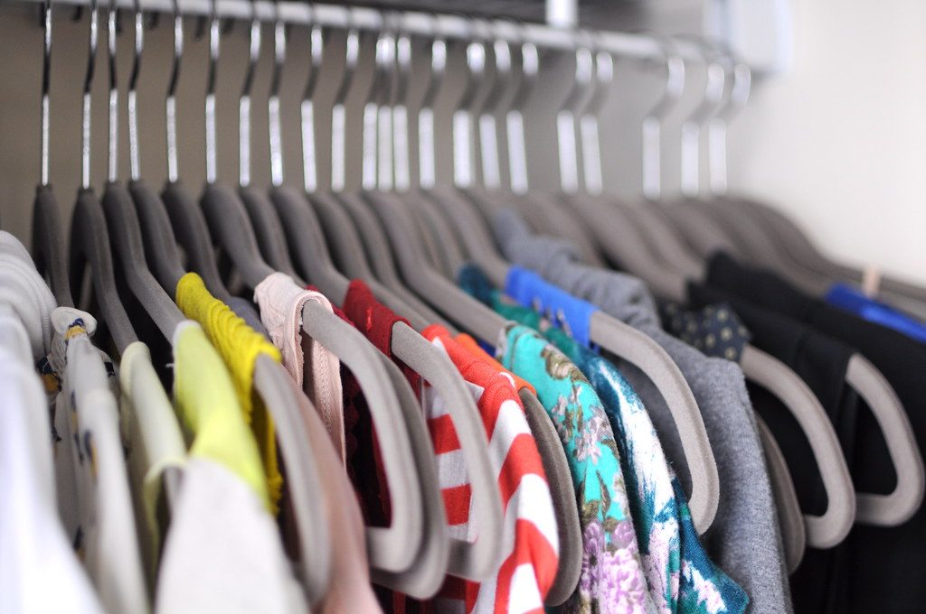 Hanging 6-shelf closet organizer