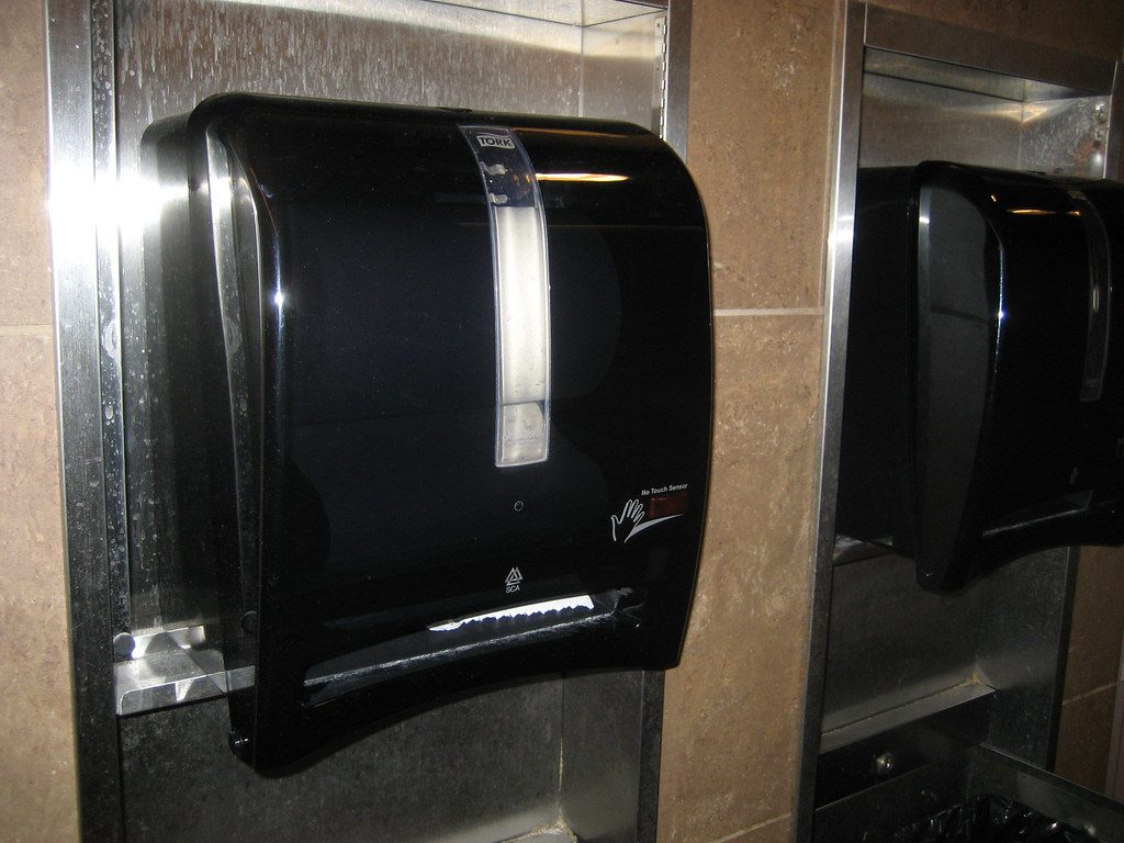 Innovia touchless automatic paper-towel dispenser