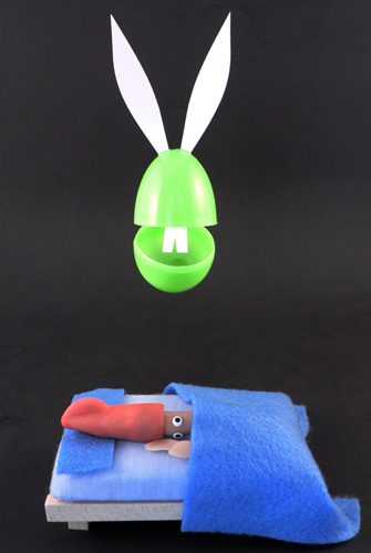 Reusable fillable Easter egg capsule set