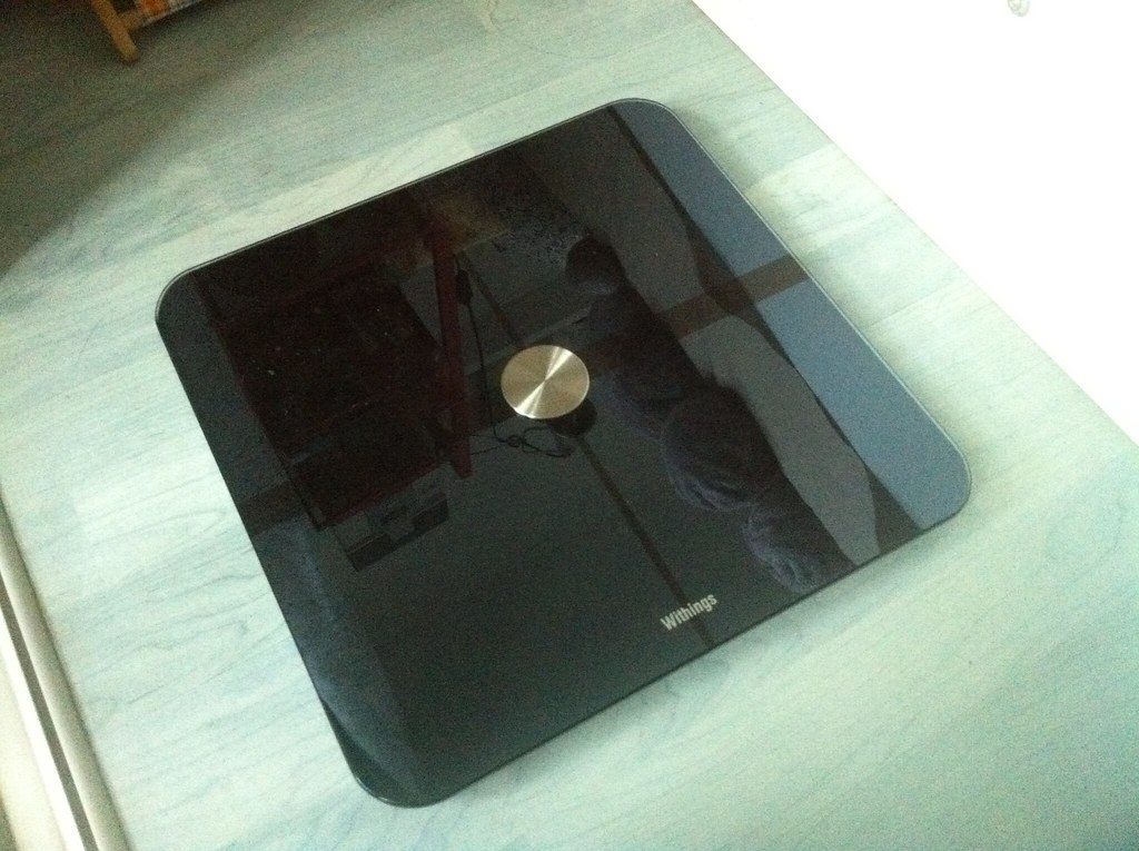 Smart body-weight scale